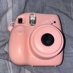 Instax Mini 7+ Blush Pink Camera